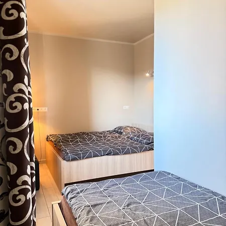 Apartment Gliwicka 12 *