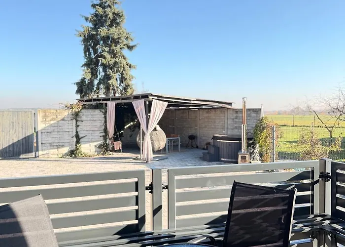 Apartamenty Gliwicka 12 *